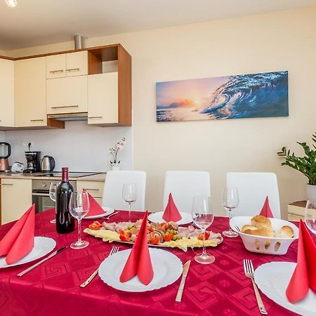Apartman Vesna Malinska Dış mekan fotoğraf