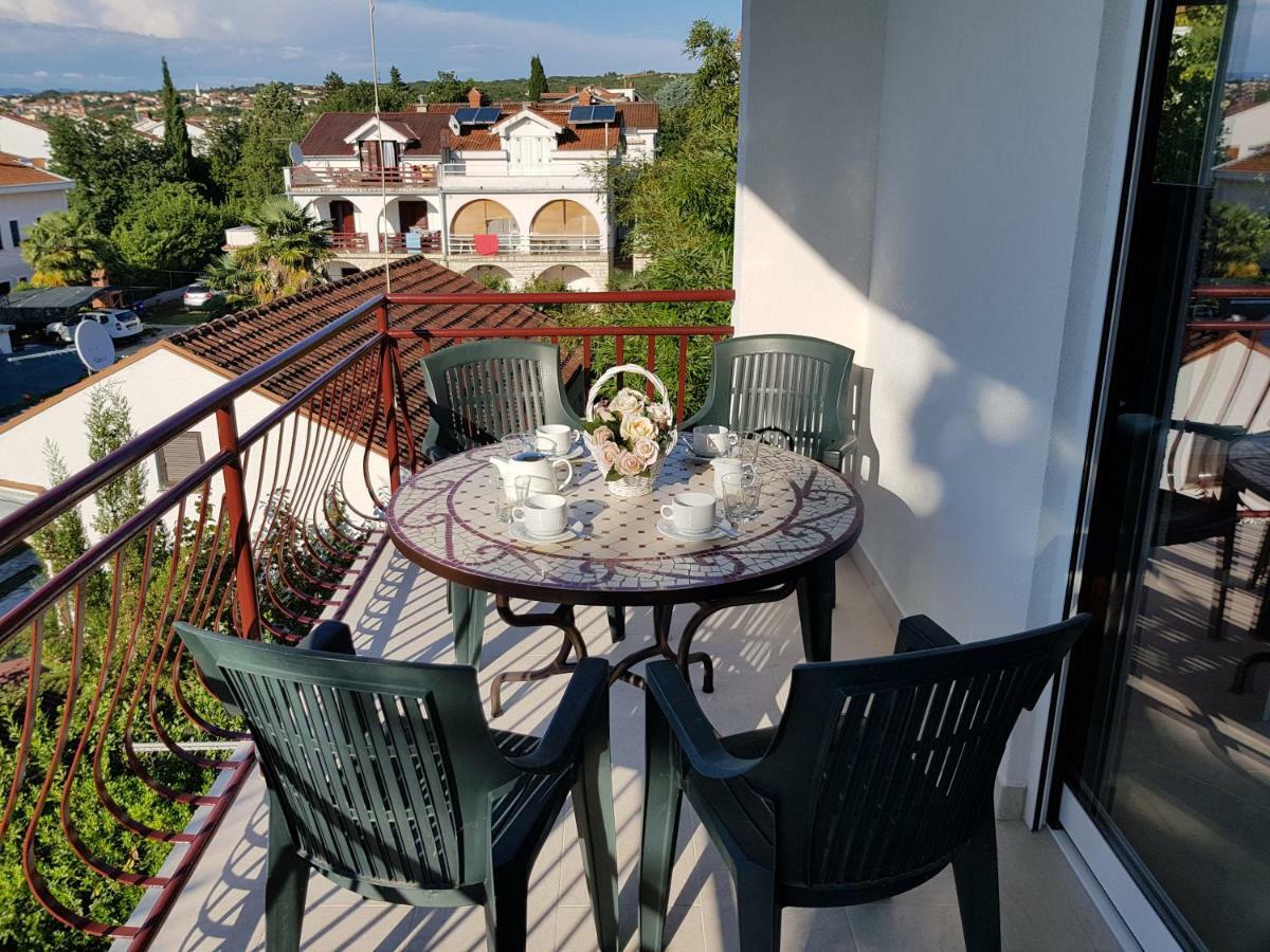 Apartman Vesna Malinska Dış mekan fotoğraf