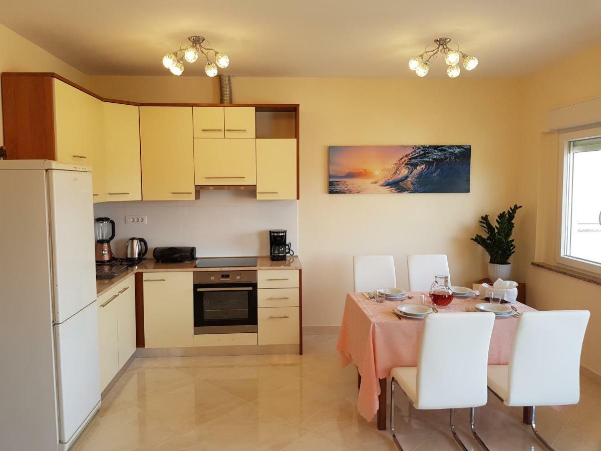 Apartman Vesna Malinska Dış mekan fotoğraf