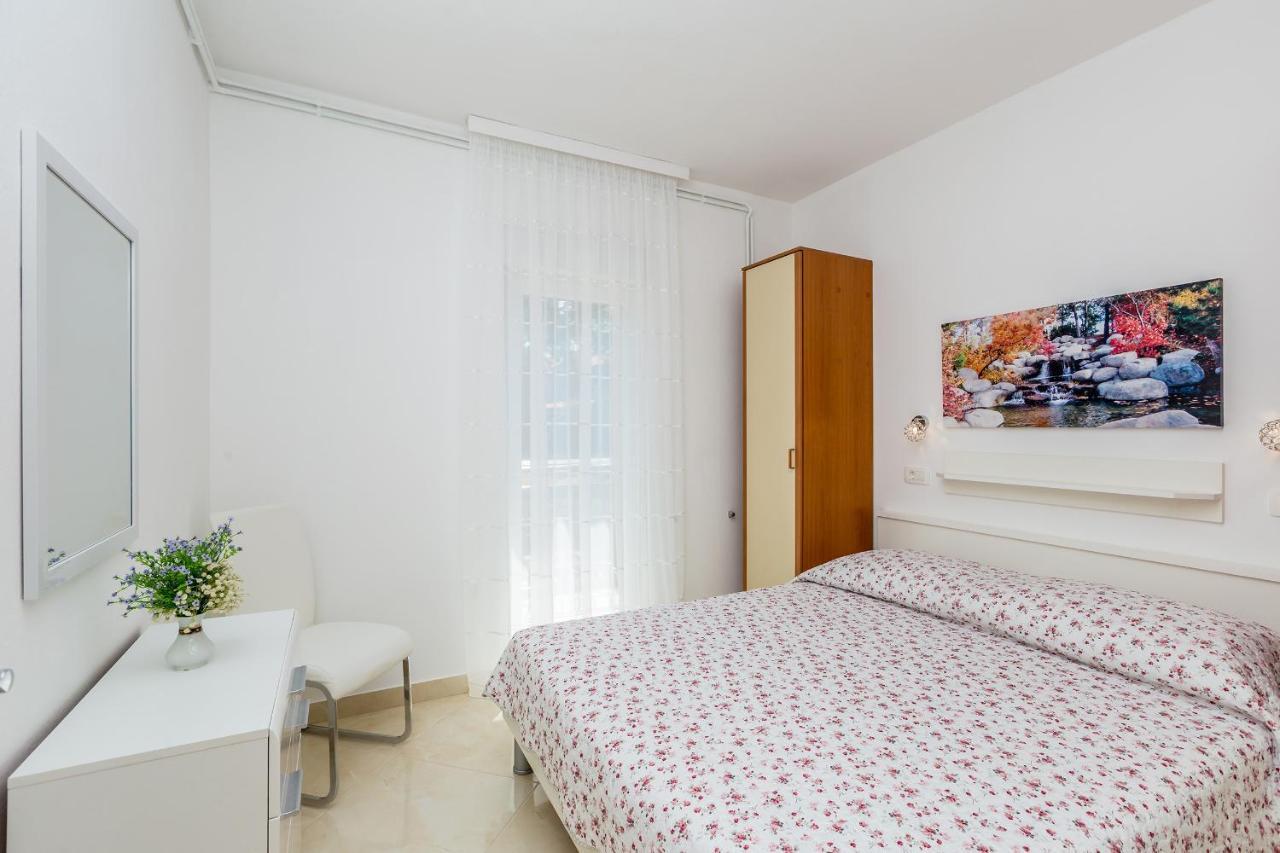 Apartman Vesna Malinska Dış mekan fotoğraf