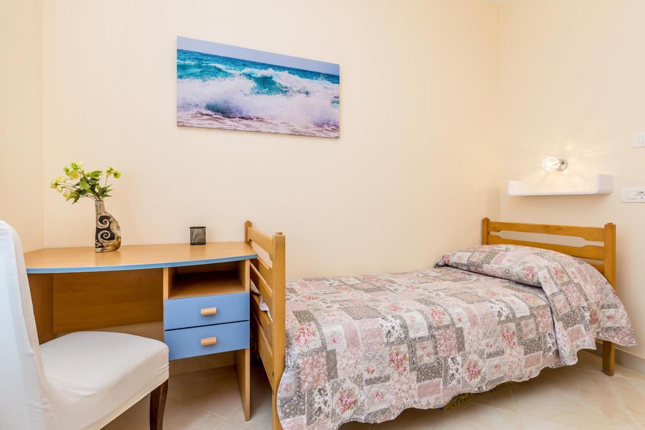 Apartman Vesna Malinska Dış mekan fotoğraf
