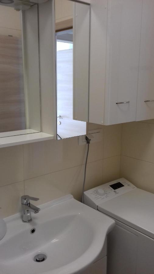 Apartman Vesna Malinska Dış mekan fotoğraf